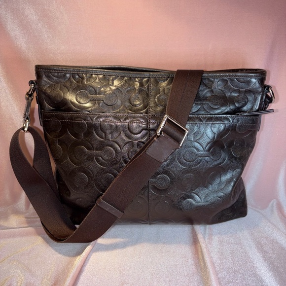Authentic Vintage Coach Op Art Embossed Leather Messenger Bag Dark Brown - Picture 3 of 5